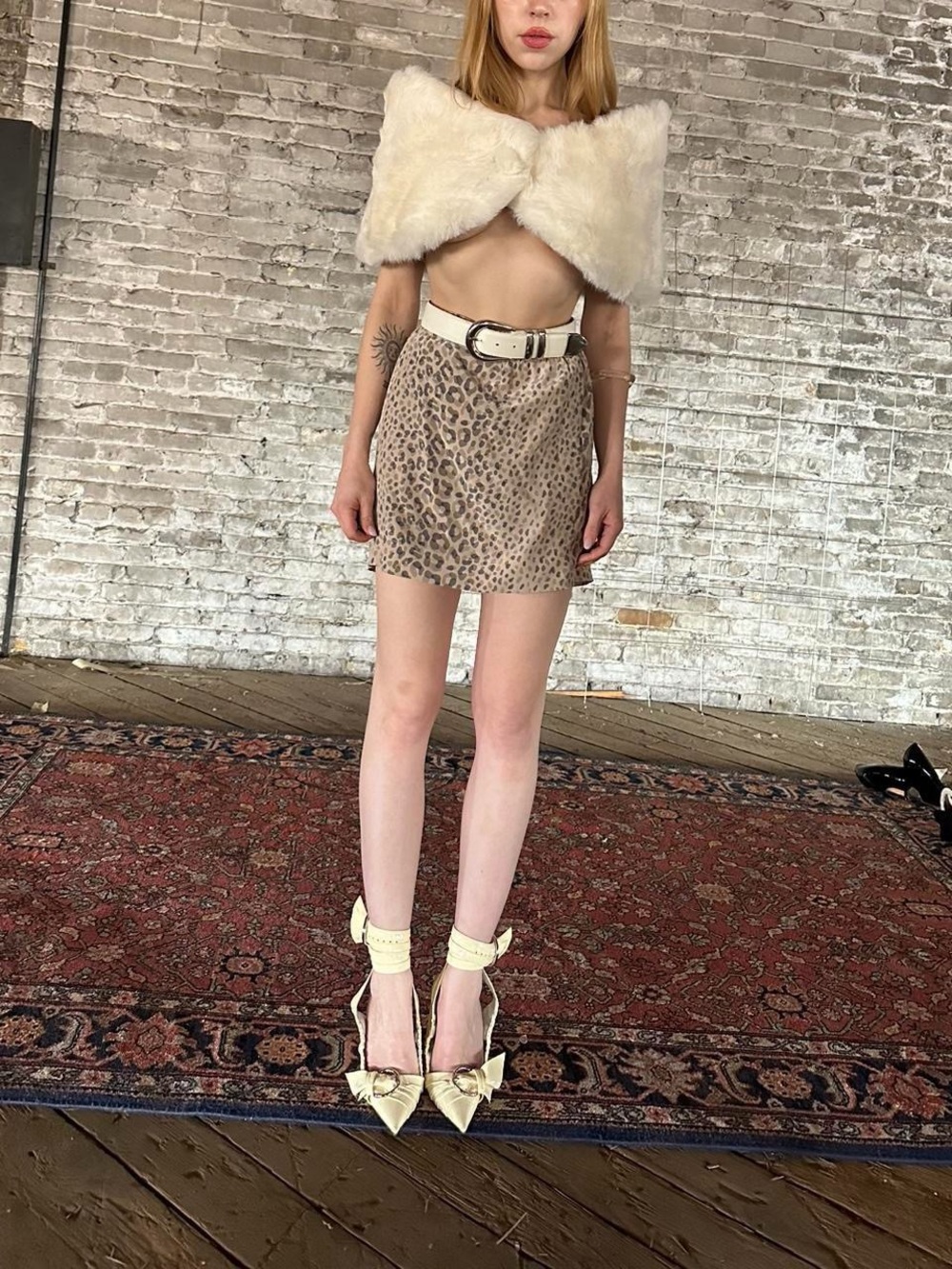 Gucci Leopard Print Mini Skirt in Beige - Picture 6 of 8